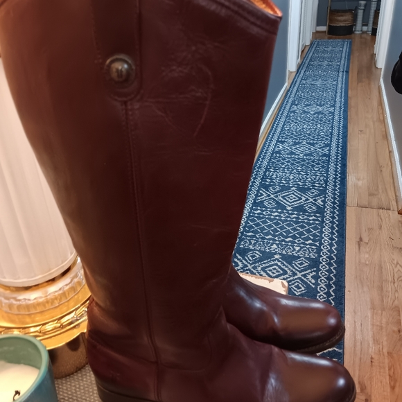 Women Frye boots - Picture 4 of 4